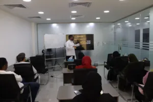 جدول احترافي يمثل خطة محتوى سوشيال ميديا مصممة من وكالة تسويق رقمي